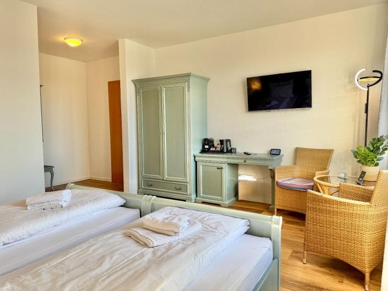 #7 Deluxe-Doppelzimmer – Bild 1