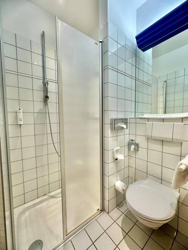 #9 Doppel-/Zweibettzimmer – Bild 1